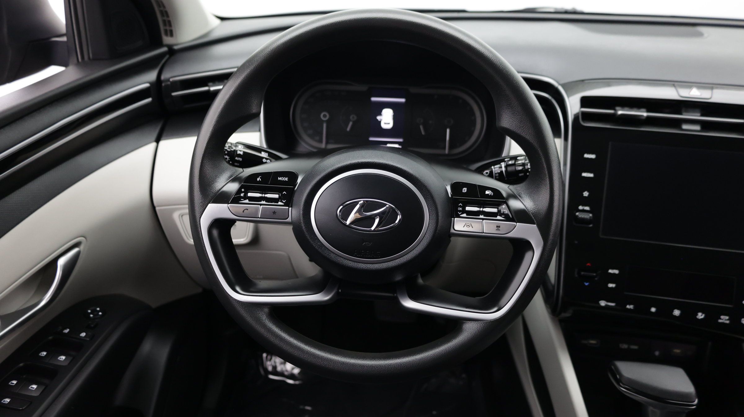 Used 2024 Hyundai Tucson SEL AWD/4WD image 34
