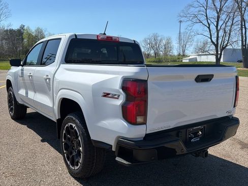 New 2026 Chevrolet Colorado Z71 w/ Z71 Convenience Package 2 AWD/4WD image 7