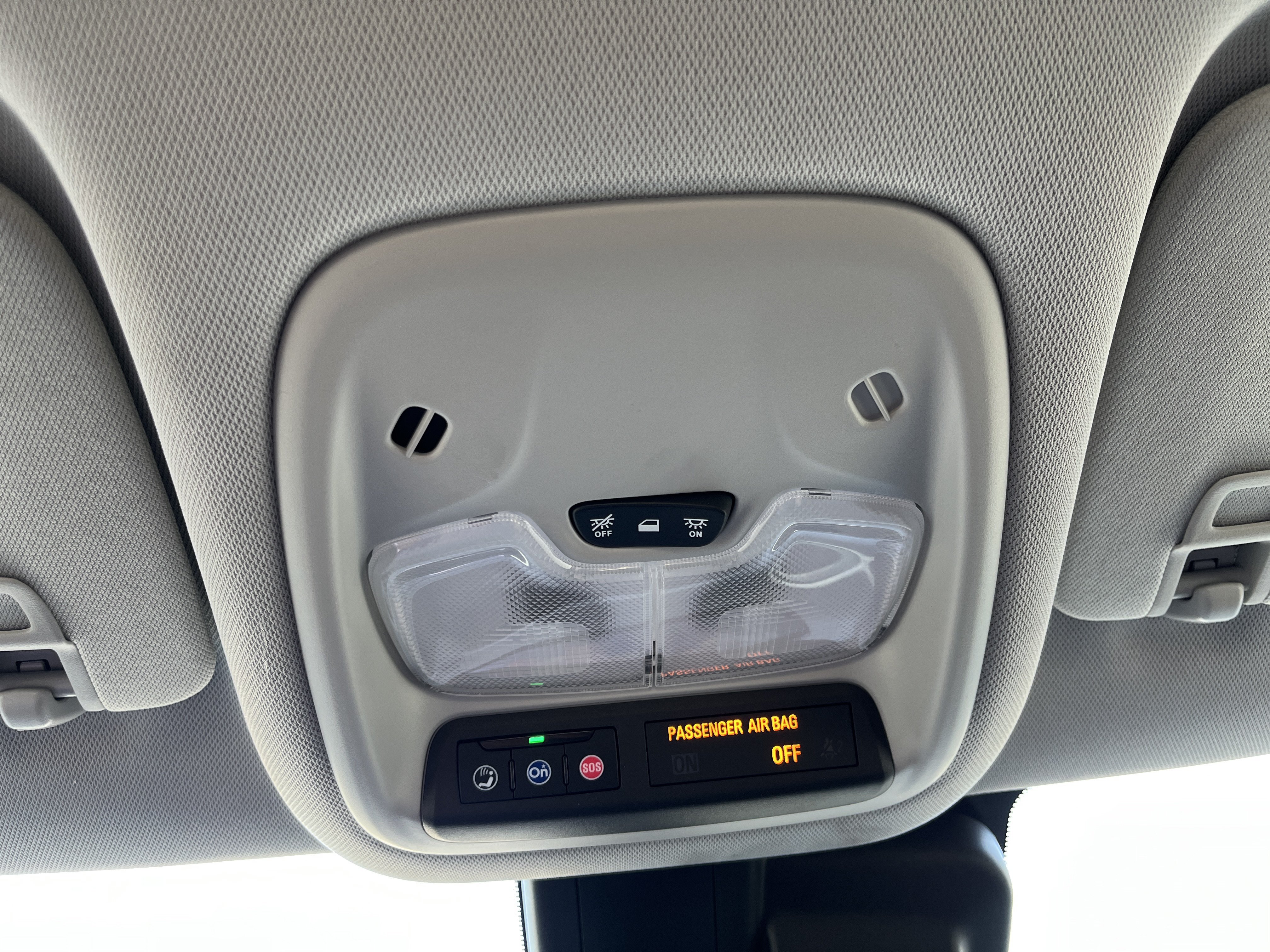 Used 2025 Chevrolet TrailBlazer LT AWD/4WD image 18