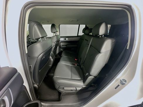 Certified 2026 Hyundai Santa Fe SEL AWD/4WD image 23