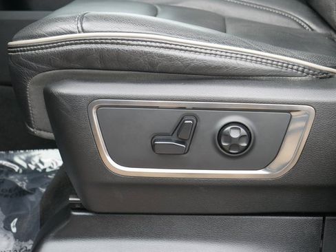 Used 2019 RAM 1500 Limited image 14