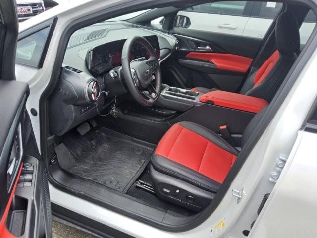 Used 2025 Chevrolet Equinox EV RS w/ LPO, Illumination Package FWD image 8