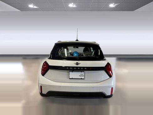 New 2026 MINI Cooper S image 10