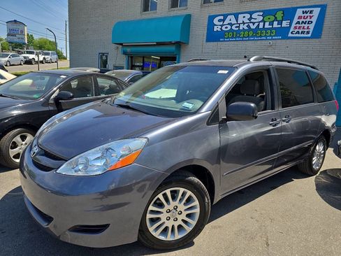 Used 2008 Toyota Sienna LE AWD/4WD image 3