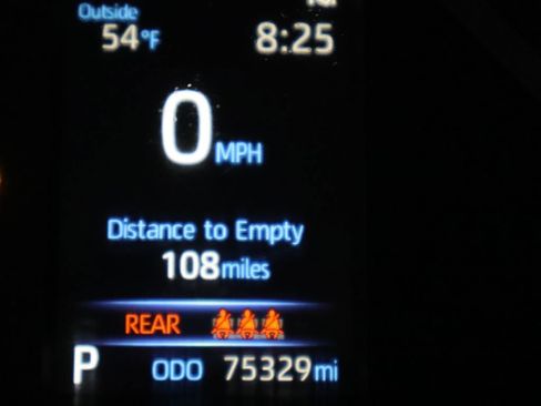 Used 2022 Toyota Tundra SR5 w/ SR5 Convenience Package image 20