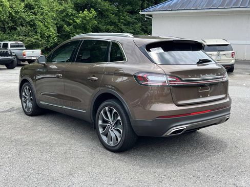 Used 2022 Lincoln Nautilus Reserve FWD image 5