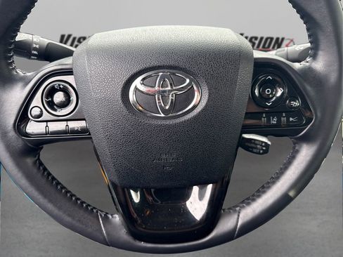 Used 2020 Toyota Prius Prime XLE image 23