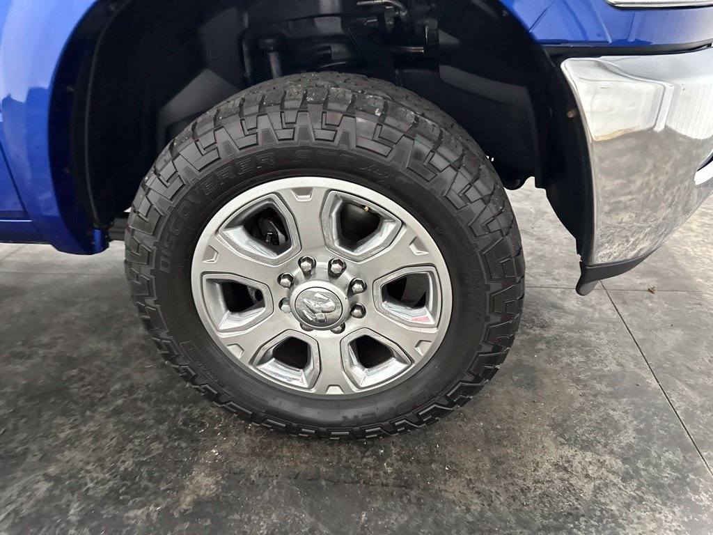 Used 2017 RAM 2500 Big Horn AWD/4WD image 4