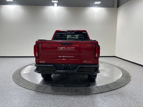 Used 2023 GMC Sierra 1500 AT4X image 8