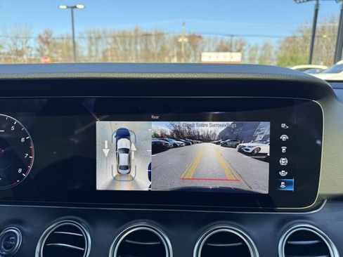 Certified 2022 Mercedes-Benz E 350 4MATIC Sedan image 25