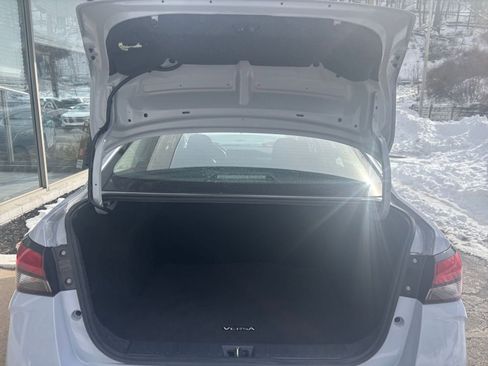 Used 2025 Nissan Versa SV image 23