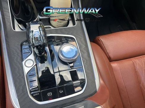 Used 2021 BMW X7 xDrive40i w/ M Sport Package image 18