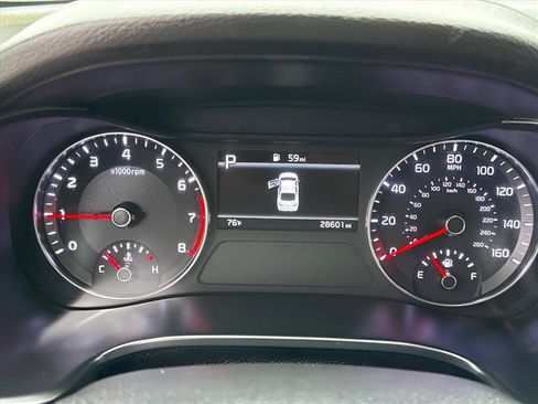 Certified 2023 Kia Forte LXS FWD image 18