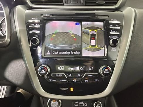 Used 2022 Nissan Murano Platinum AWD/4WD image 24