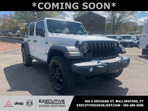 Used 2023 Jeep Wrangler Unlimited w/ Cold Weather Group AWD/4WD image 2