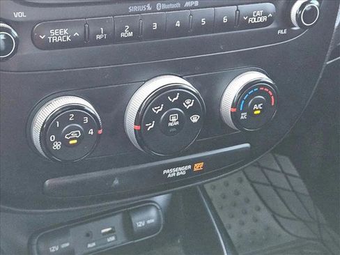 Used 2015 Kia Soul image 12