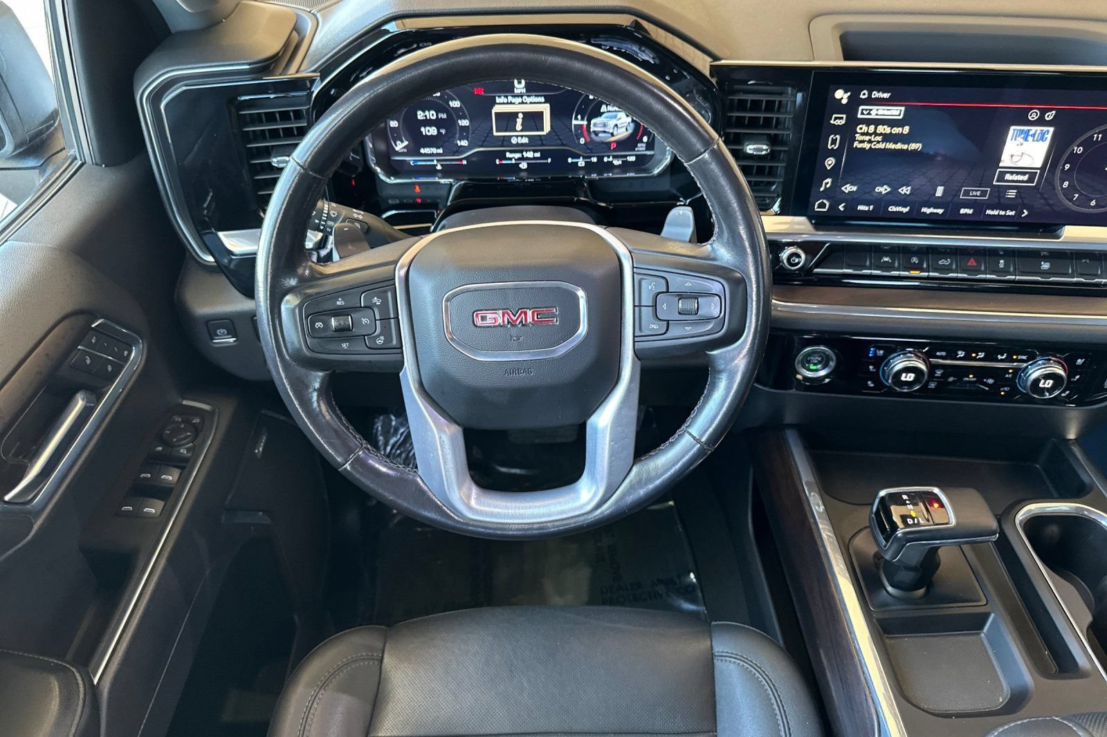 Used 2023 GMC Sierra 1500 SLT w/ SLT Premium Package RWD image 15