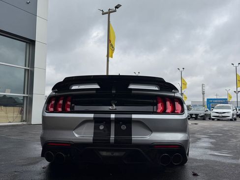 Used 2021 Ford Mustang Shelby GT500 w/ Technology Package image 9