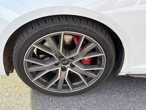 Used 2023 Jeep Wrangler Unlimited Rubicon 4xe w/ Steel Bumper Group image 22