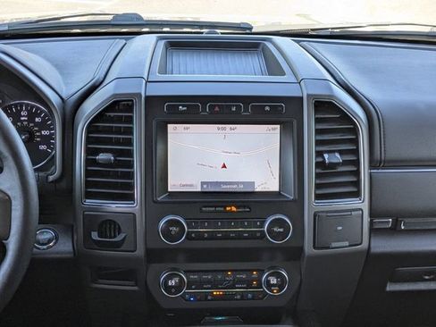 Used 2020 Ford Expedition XLT w/ Equipment Group 202A RWD image 20