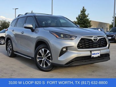 Used 2021 Toyota Highlander XLE