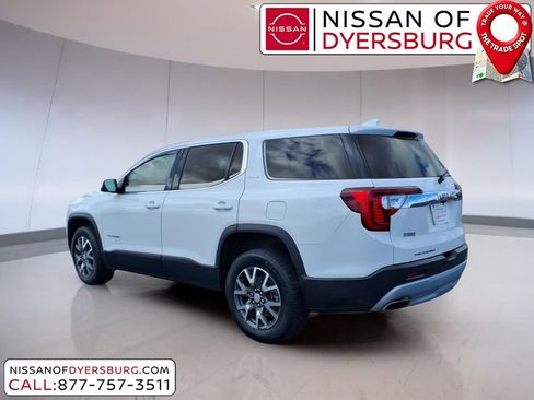 Used 2023 GMC Acadia SLE image 3