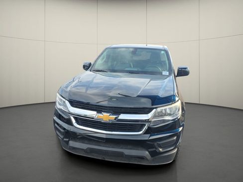Used 2019 Chevrolet Colorado W/T w/ WT Convenience Package image 2