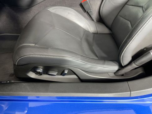 Used 2023 Chevrolet Corvette 2LT image 11