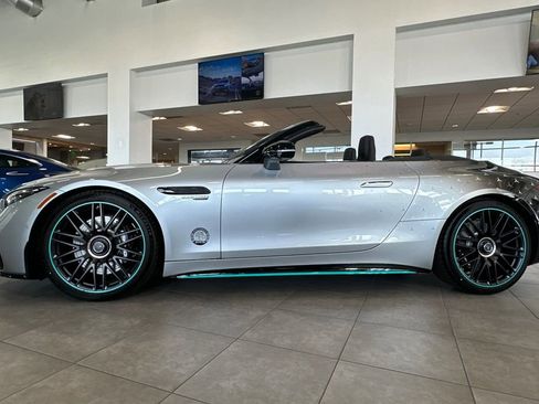 New 2024 Mercedes-Benz SL 63 AMG 4MATIC image 3