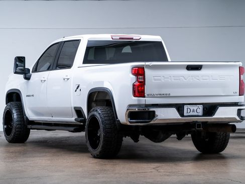 Used 2020 Chevrolet Silverado 2500 LT w/ Z71 Off-Road Package AWD/4WD image 4
