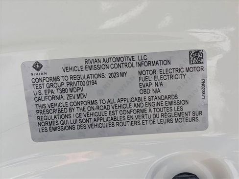 Used 2023 Rivian R1T Adventure image 24