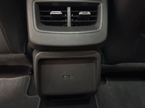 Used 2024 Chevrolet Equinox EV RS image 29