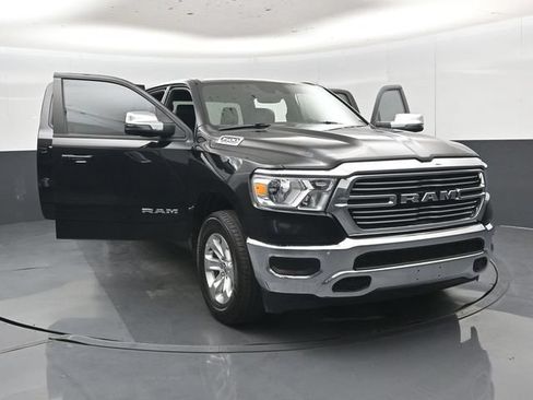 Used 2024 RAM 1500 Laramie AWD/4WD image 53