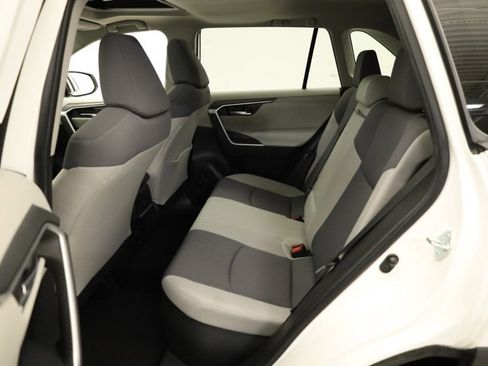 Used 2020 Toyota RAV4 XLE image 35