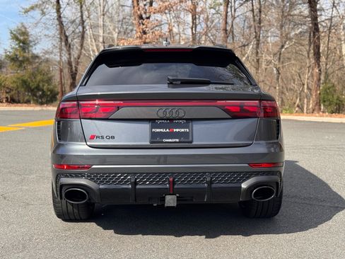 Used 2025 Audi RS Q8 performance image 10