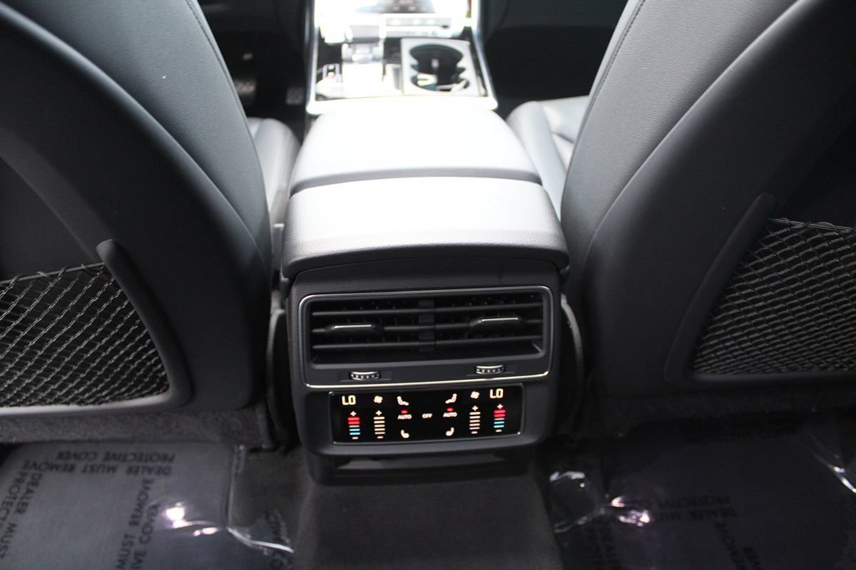 Used 2021 Audi Q7 2.0T Premium Plus w/ Executive Package AWD/4WD image 28
