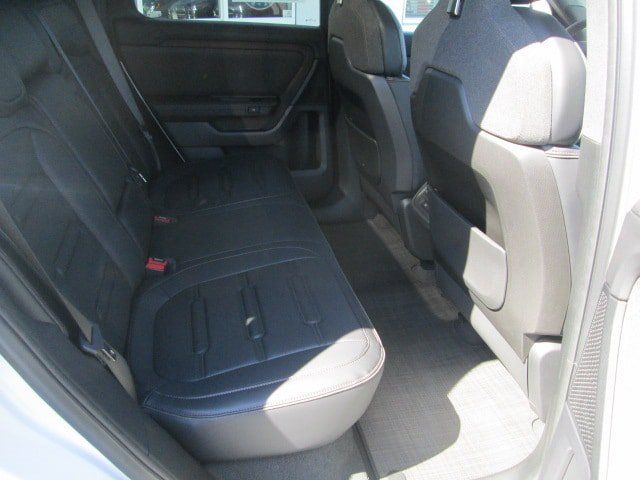 Used 2027 Rivian R2 Performance Dual AWD/4WD image 12