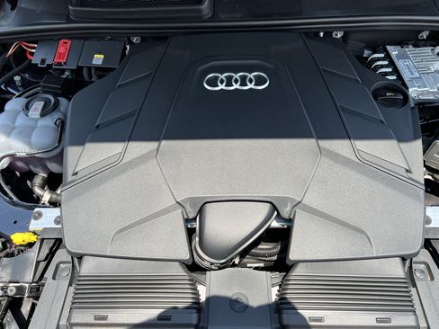 Certified 2026 Audi Q7 3.0T Premium Plus w/ Premium Plus Package AWD/4WD image 36