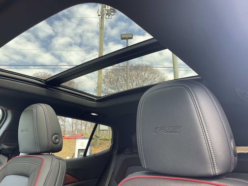 New 2026 Chevrolet Equinox EV RS image 17