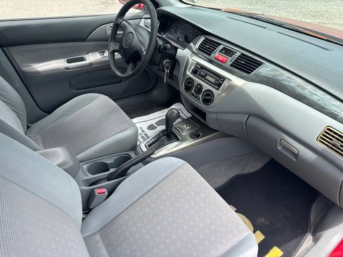 Used 2005 Mitsubishi Lancer ES FWD image 22