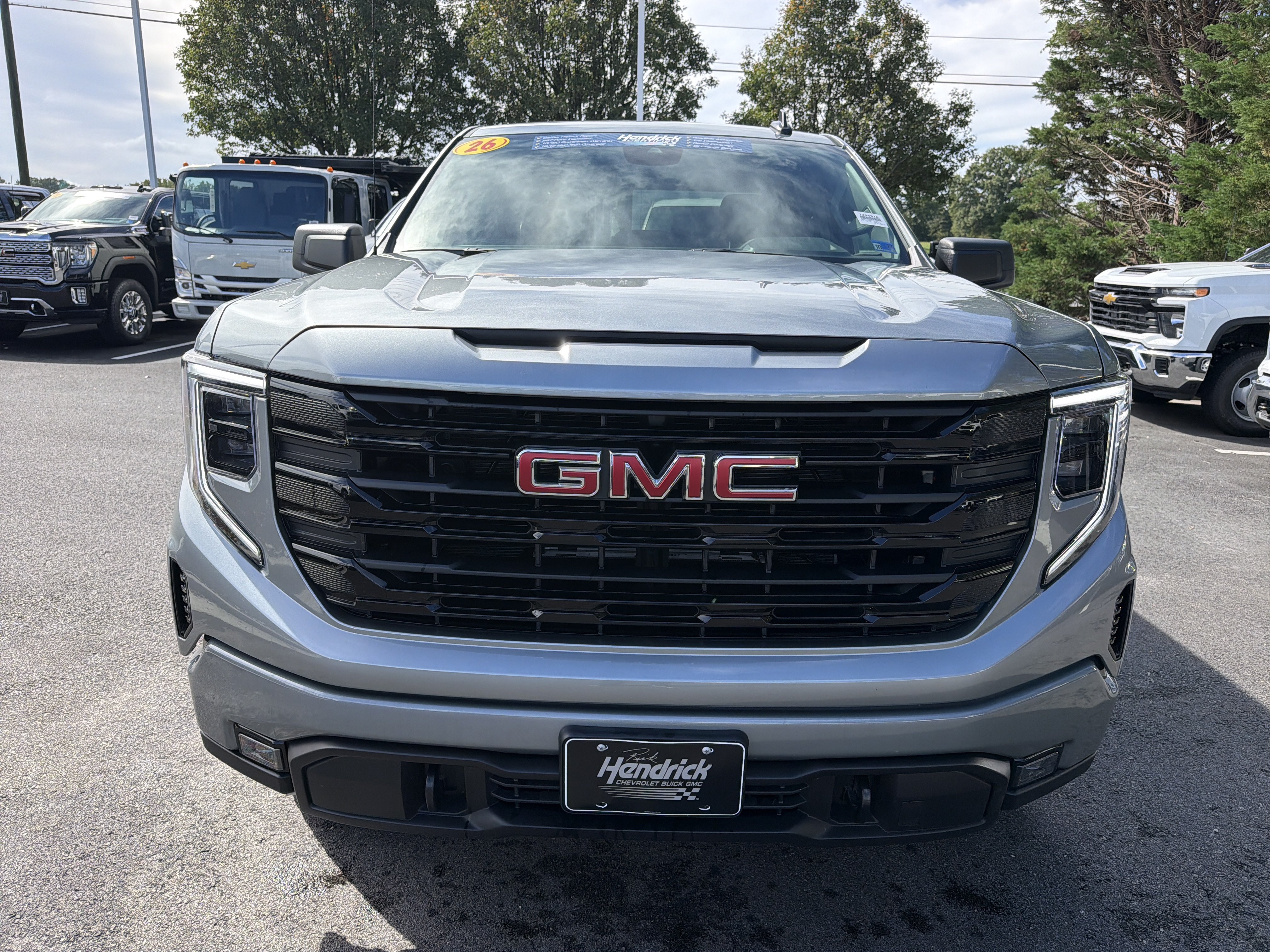 Used 2026 GMC Sierra 1500 Elevation w/ Elevation Select Package AWD/4WD image 3