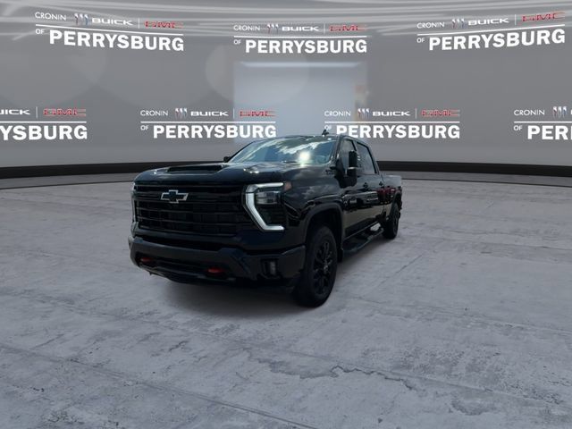 Used 2025 Chevrolet Silverado 2500 LTZ w/ LTZ Plus Package AWD/4WD image 5