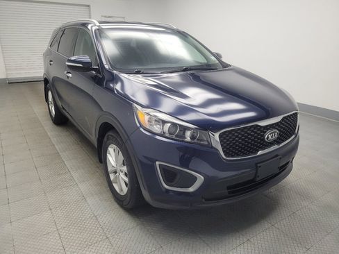 Used 2016 Kia Sorento FWD w/ LX Convenience Package image 13