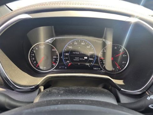 Used 2022 Chevrolet Blazer Premier w/ Enhanced Convenience Package FWD image 13