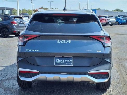 Certified 2023 Kia Sportage EX image 5