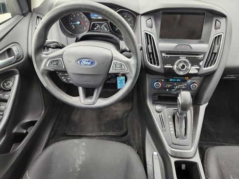 Used 2018 Ford Focus SEL image 23