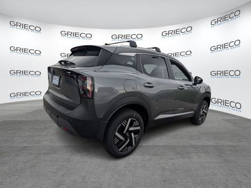 New 2026 Nissan Kicks SV FWD image 7