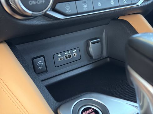 New 2025 Nissan Sentra SV image 27