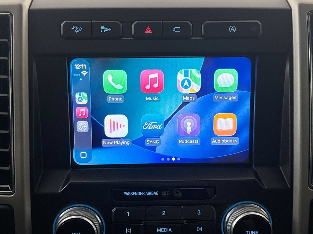 Used 2018 Ford F150 Lariat w/ Equipment Group 502A Luxury AWD/4WD image 18