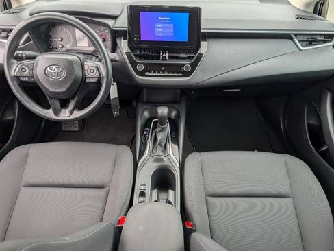 Used 2024 Toyota Corolla LE image 4